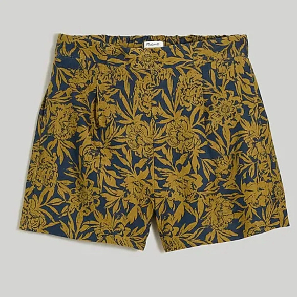 Madewell Clean Pull-On Shorts in 100% Linen Size Medium - Picture 5 of 5